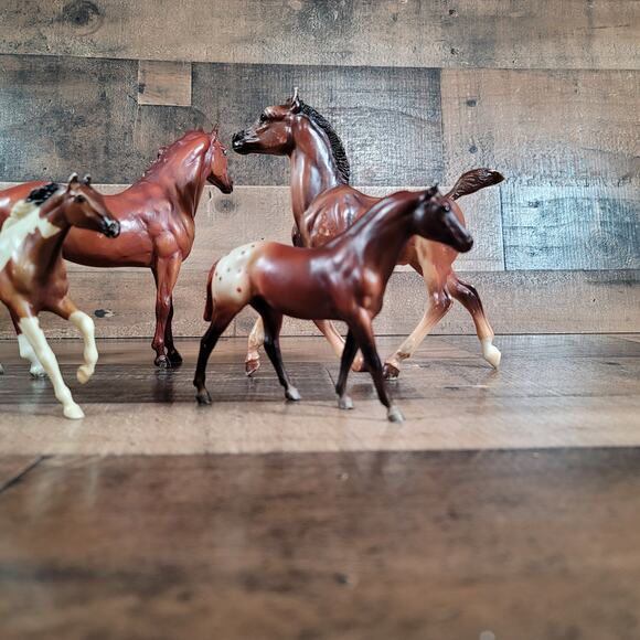 Breyer Horses Lot of 6 - Picture 12 of 14